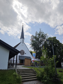 Kath. Pfarrkirche Mariä Himmelfahrt